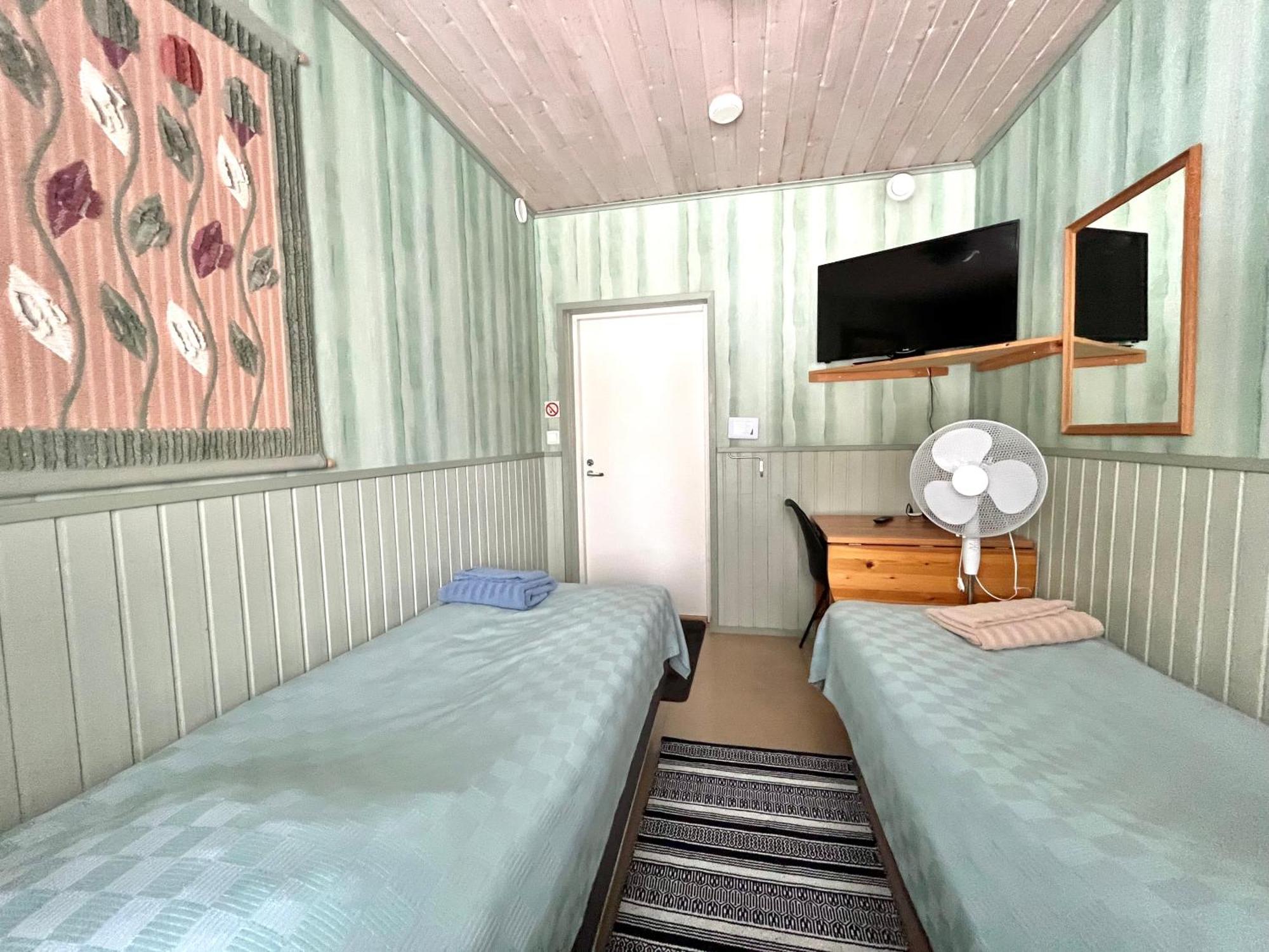 סודנקילה Sova Guesthouse מראה חיצוני תמונה